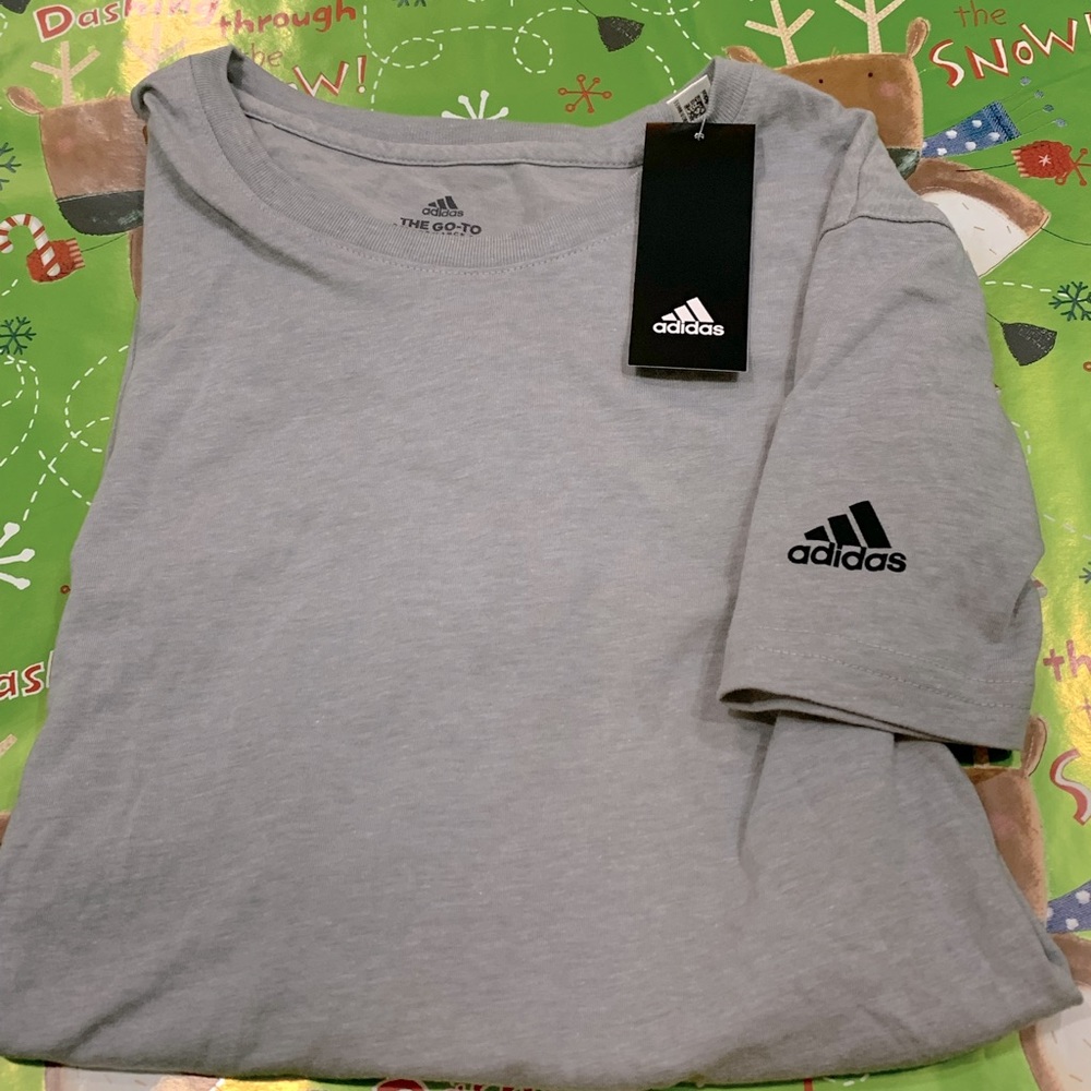 NEW- Women’s Adidas Short Sleeve Tee